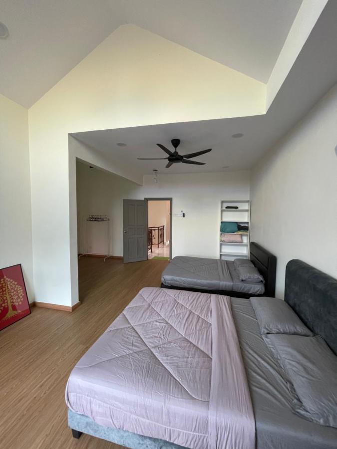 Villa Austin Perdana 5Mins To Aicc Opposite Hsi Johor Bahru Exterior foto